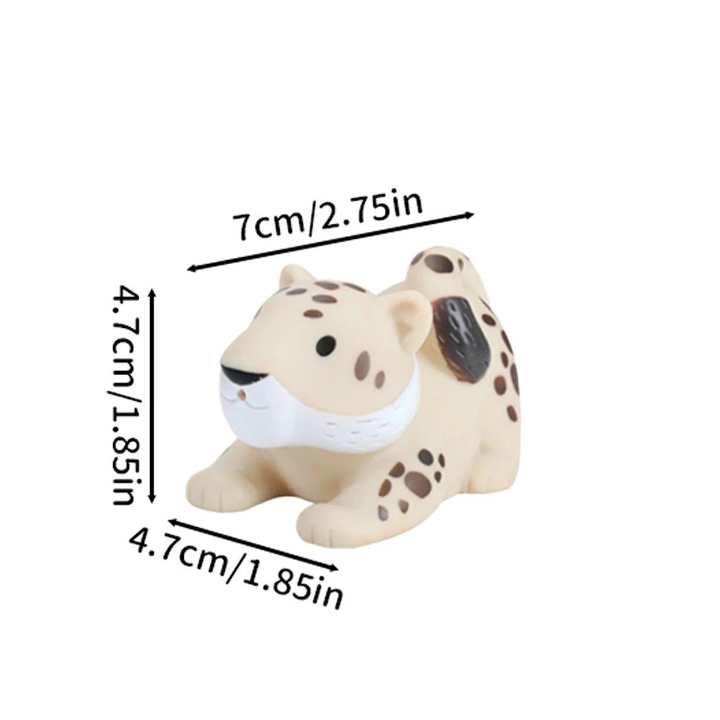 leopard z Gumowych zabawek do kąpieli - zwierząt na białym tle